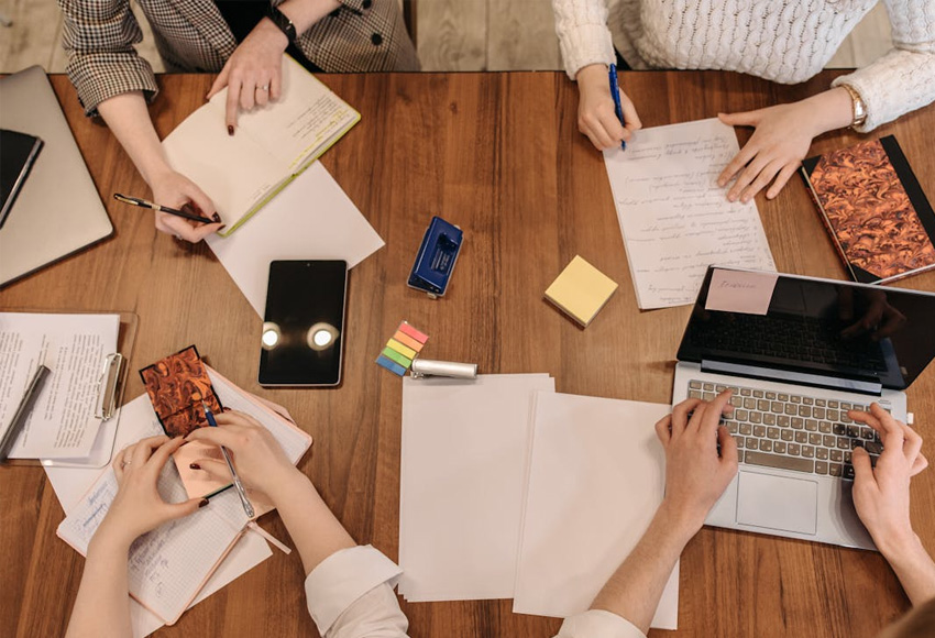 Weekly Huddles – Elements House